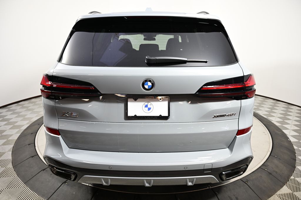 Thumbnail: 2026 BMW X5 - 4