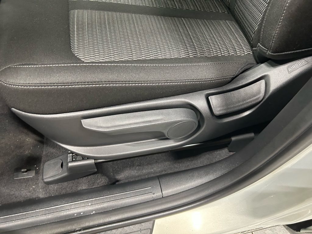 new 2026 Kia Sorento car, priced at $29,870