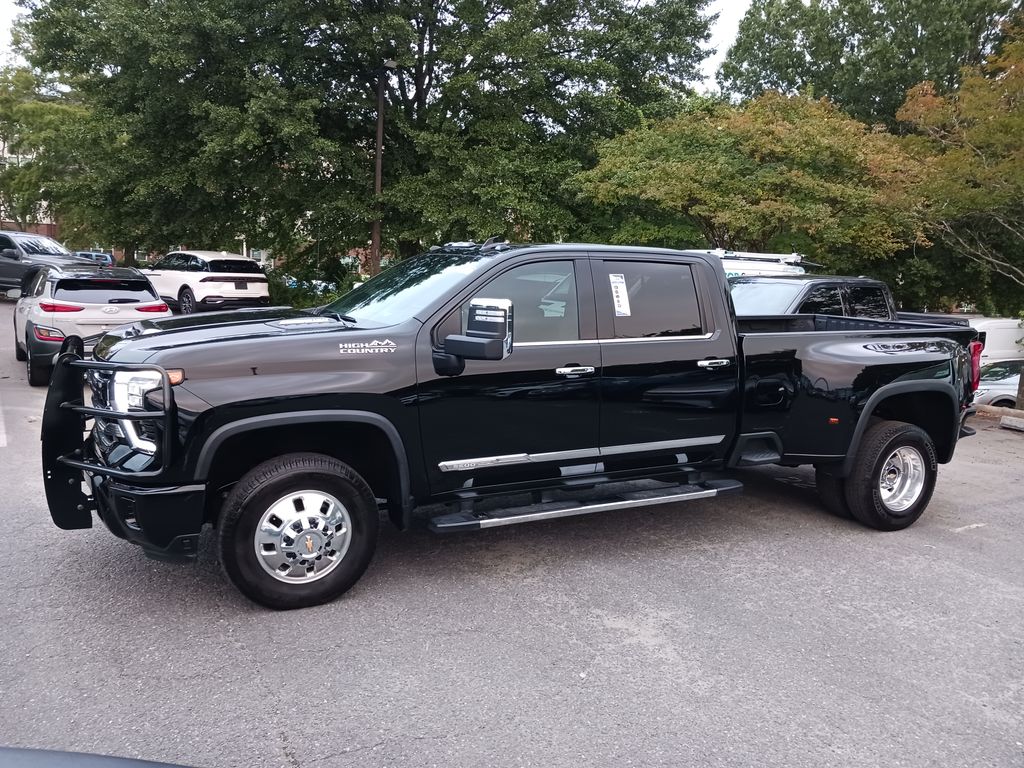 Black 2024 Chevrolet Silverado 3500HD Pickup Truck Four-Wheel Drive Automatic