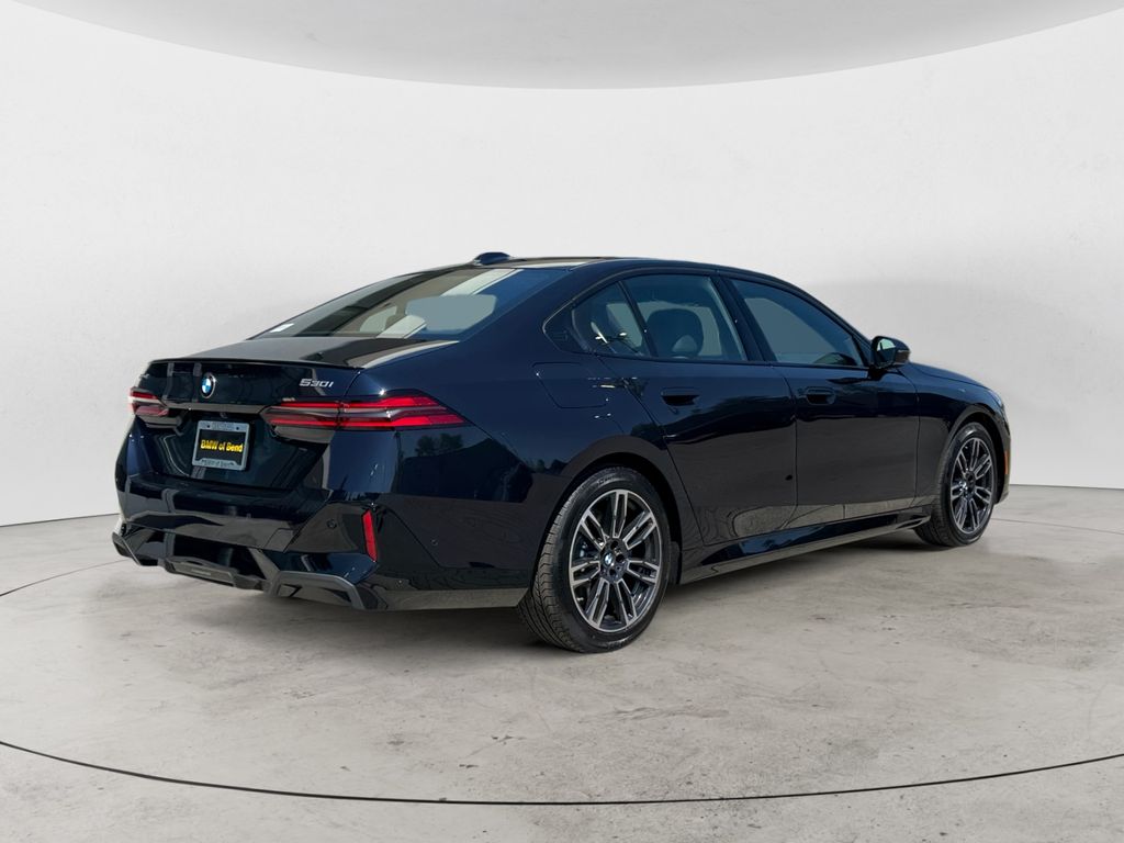 Used 2025 Black BMW 530i xDrive image 7