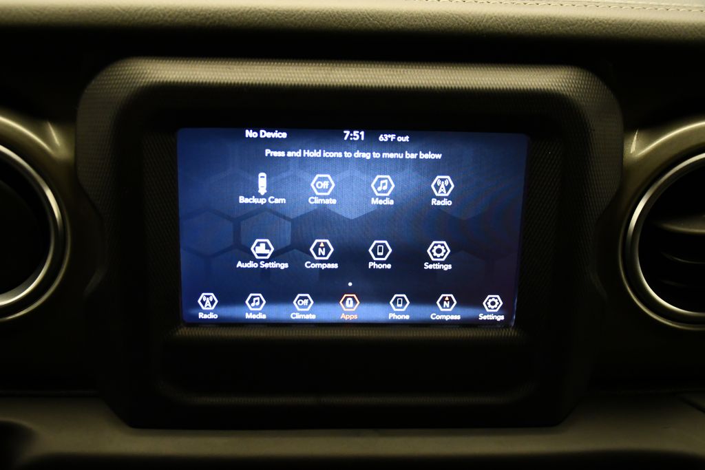 Thumbnail: 2020 Jeep Wrangler - 23