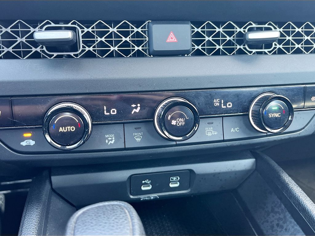 Used 2024 Silver Honda EX image 15
