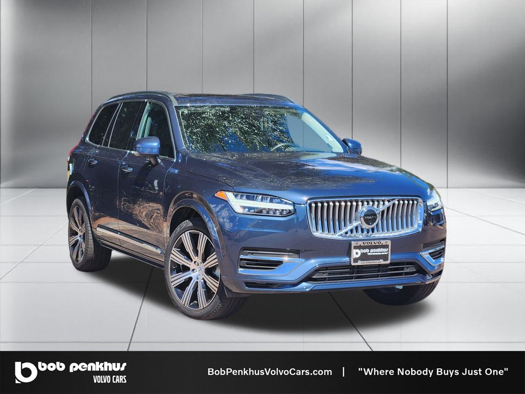 2024 Volvo XC90 Recharge Plug-In Hybrid T8 Plus Bright Theme 7 Passenger