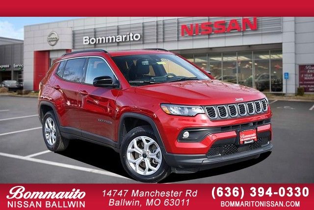 Red Hot Pearlcoat 2025 Jeep Compass Latitude 4WD SUV / Crossover Four-Wheel Drive 8-Speed Automatic