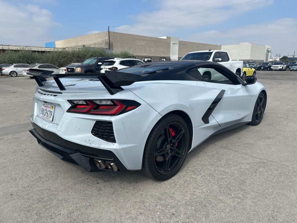 2022 Chevrolet Corvette Stingray 3