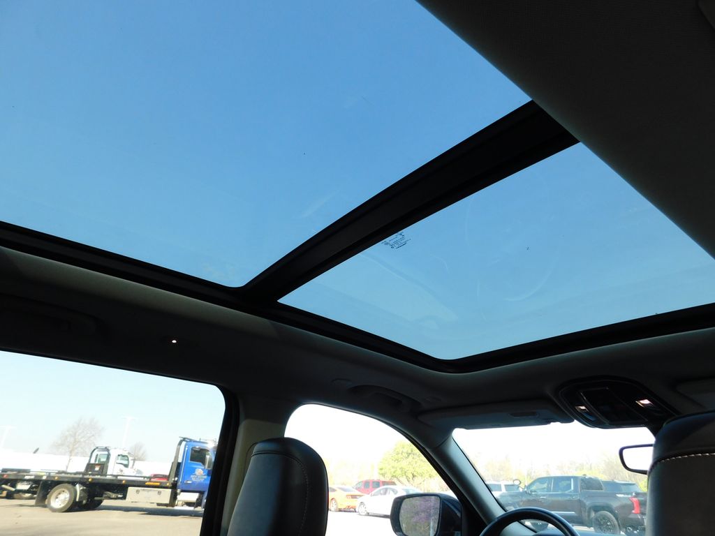 Thumbnail: 2021 Jeep Grand Cherokee L - 6