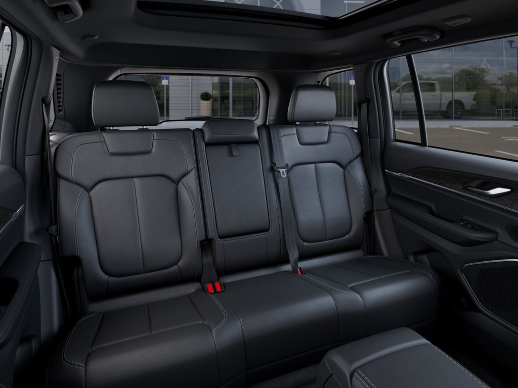 New 2026 Jeep Grand Cherokee SUV