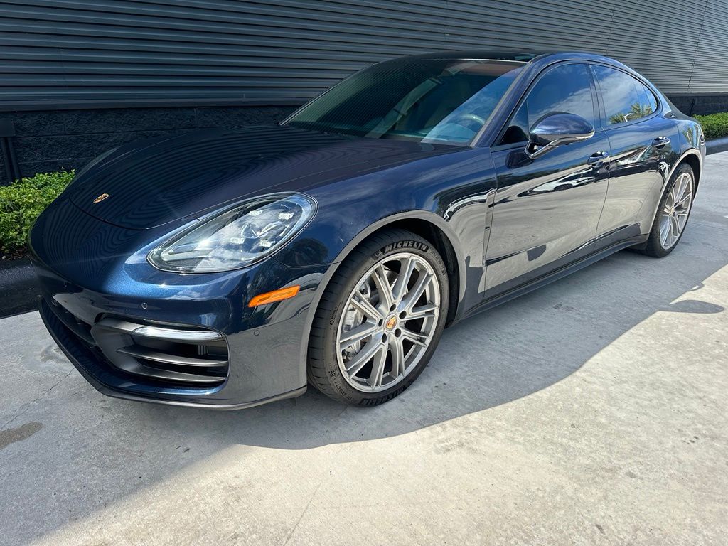 Thumbnail: 2021 Porsche Panamera - 7