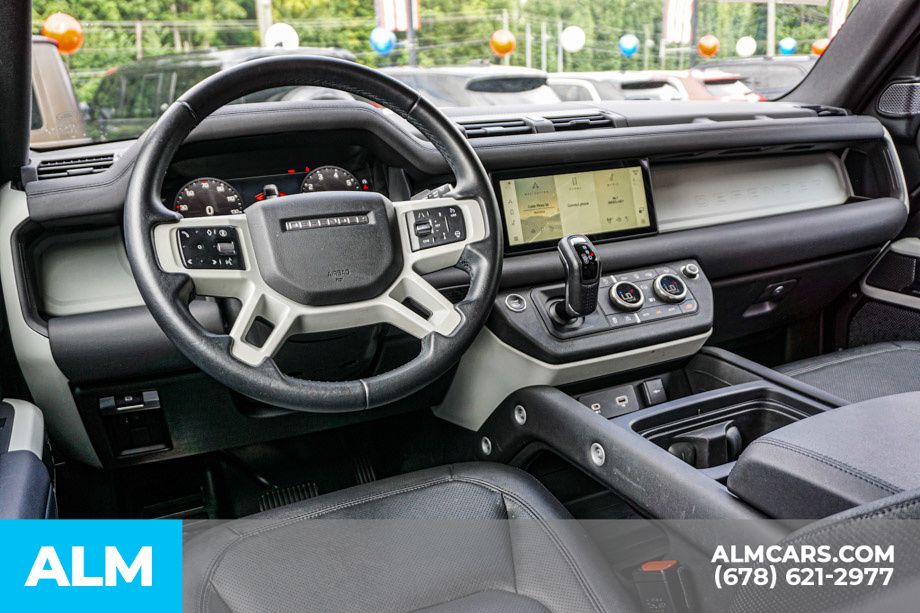 Used 2024 Black Land Rover S image 26