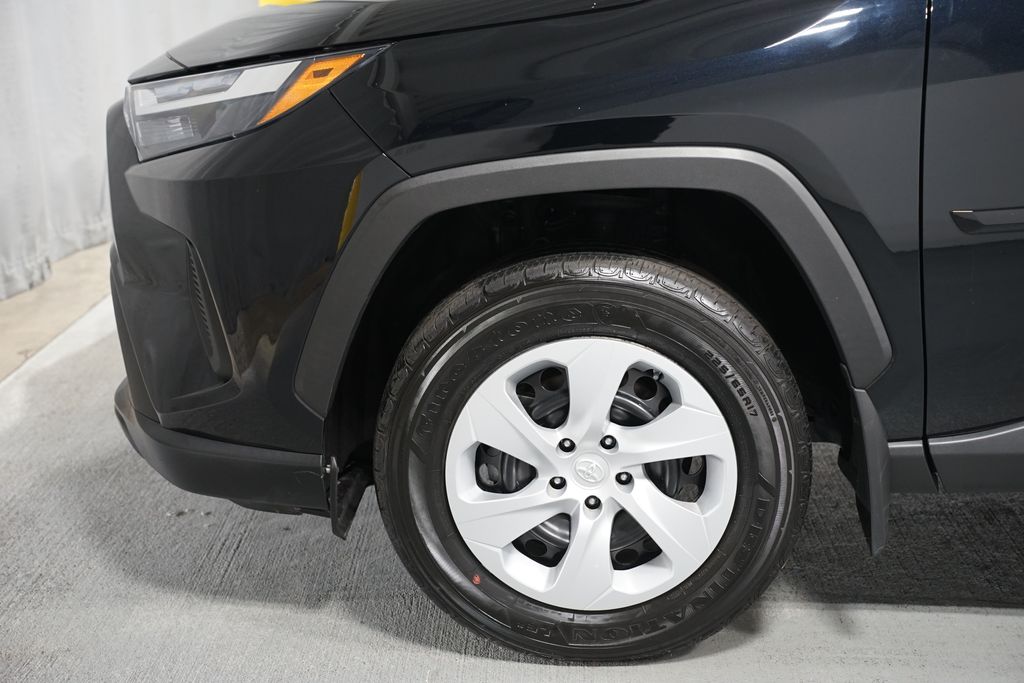 Thumbnail: 2024 Toyota RAV4 - 5