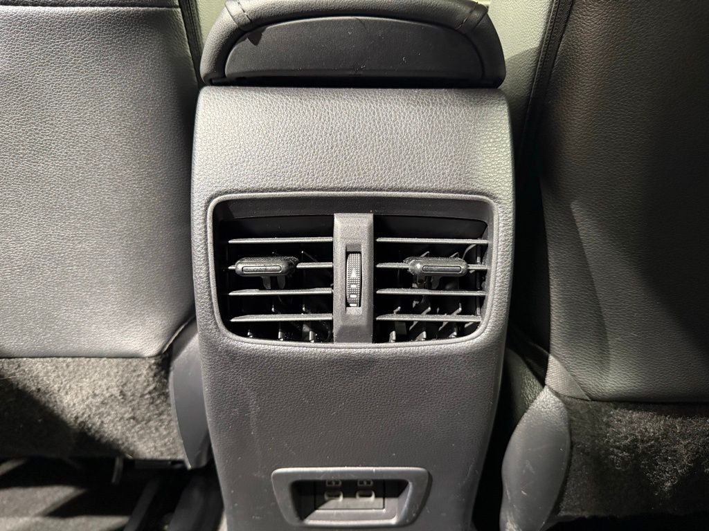 Thumbnail: 2025 Toyota Corolla Cross - 20