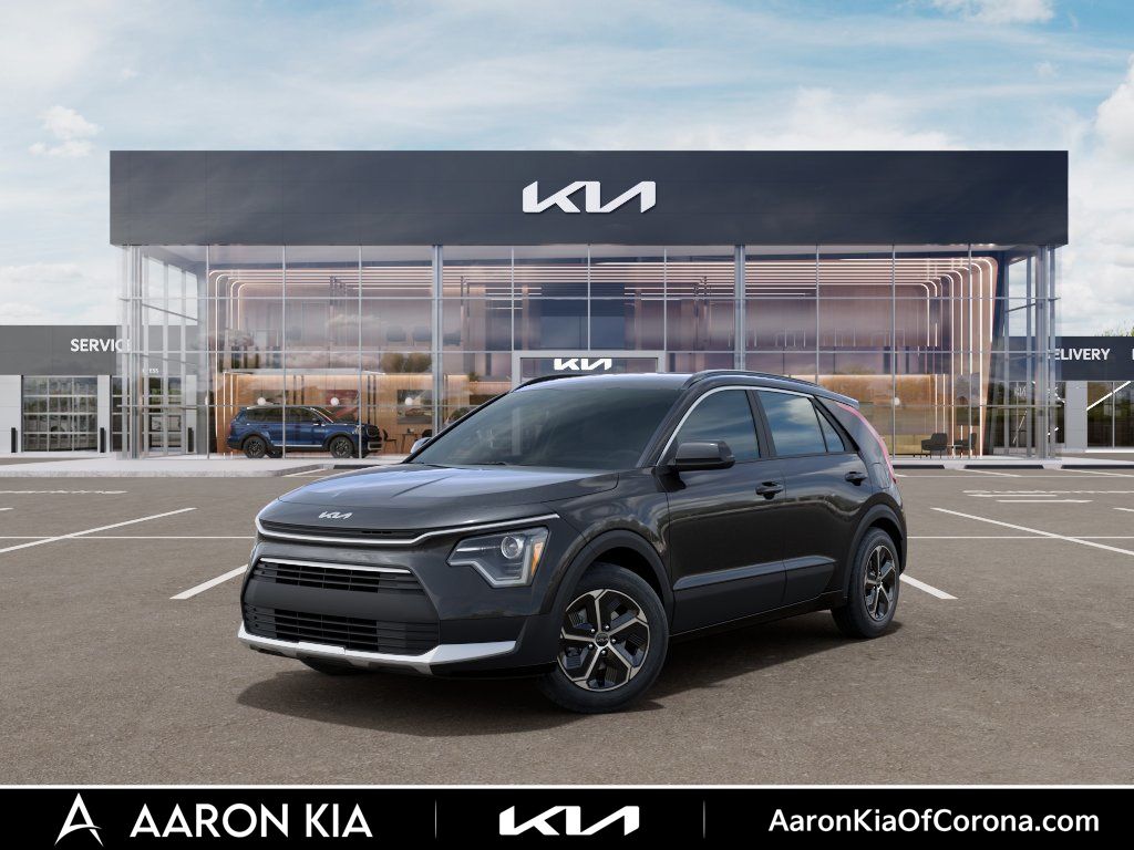 Interstellar Gray 2026 Kia Niro SUV / Crossover Front-Wheel Drive 6-Speed Dual Clutch