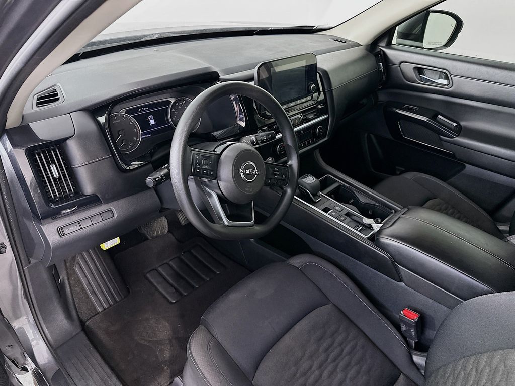 NissanPathfinder29
