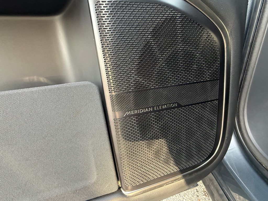 Rivian R1T