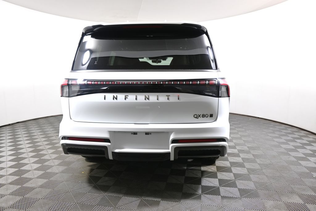 Thumbnail: 2026 INFINITI QX80 - 6