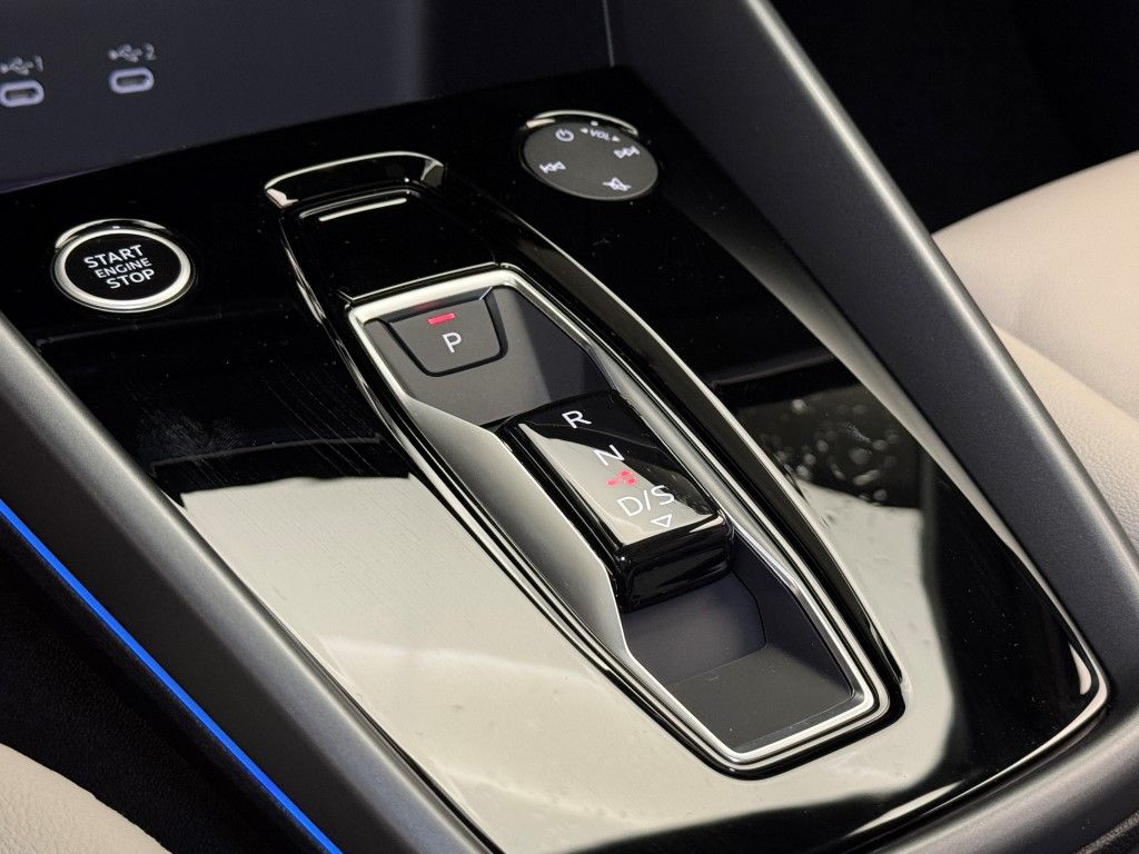 2025 Audi A3  24