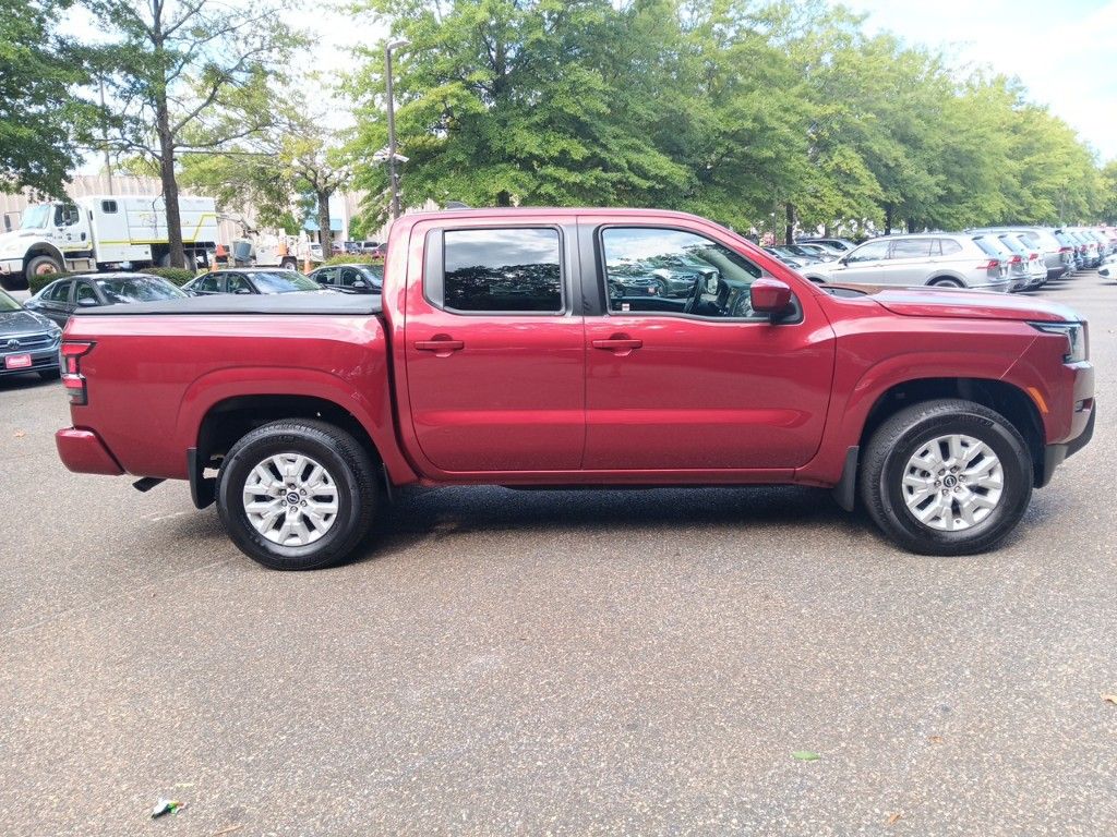 2022 Nissan Frontier SV 12