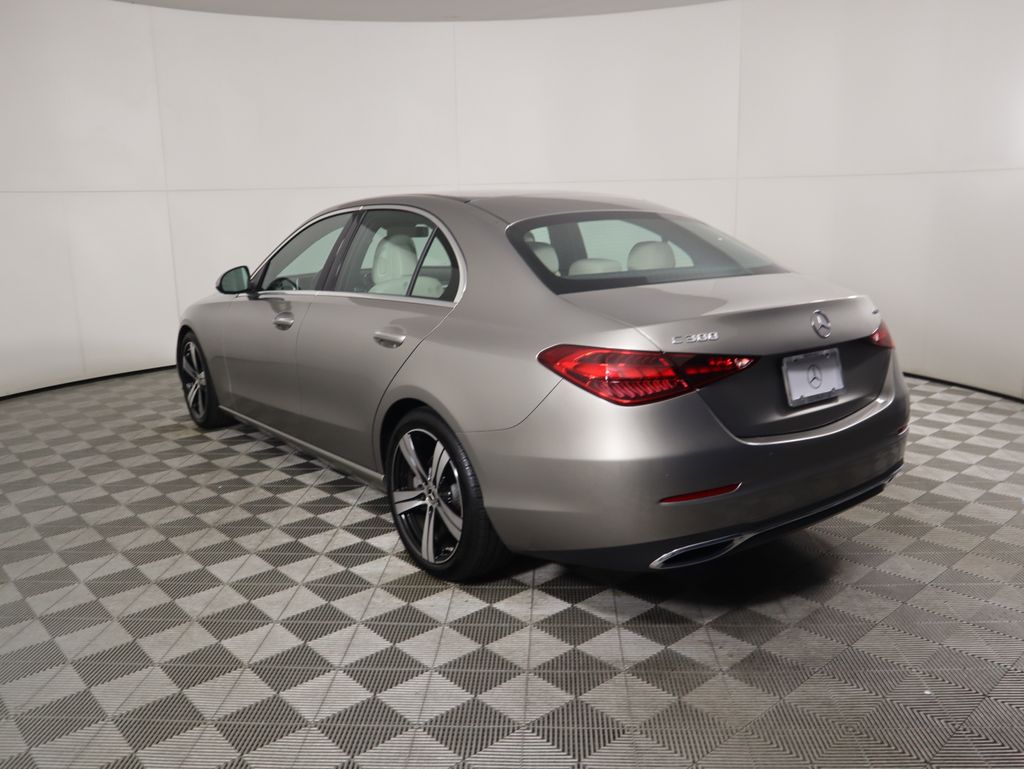 Thumbnail: 2022 Mercedes-Benz C-Class - 7