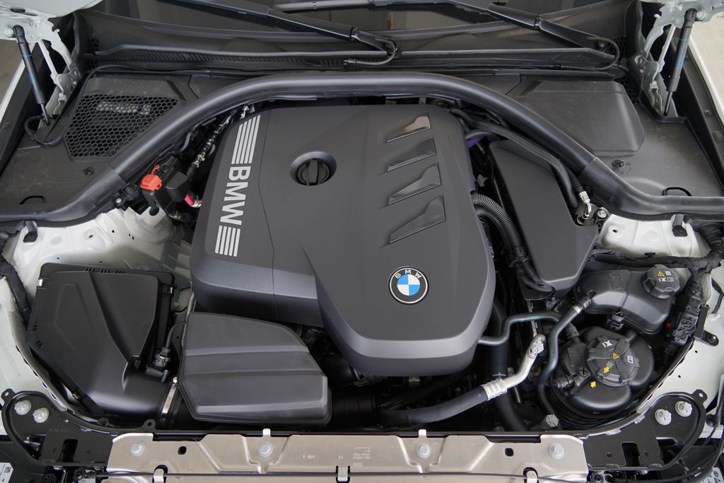 Thumbnail: 2026 BMW 3 Series - 21