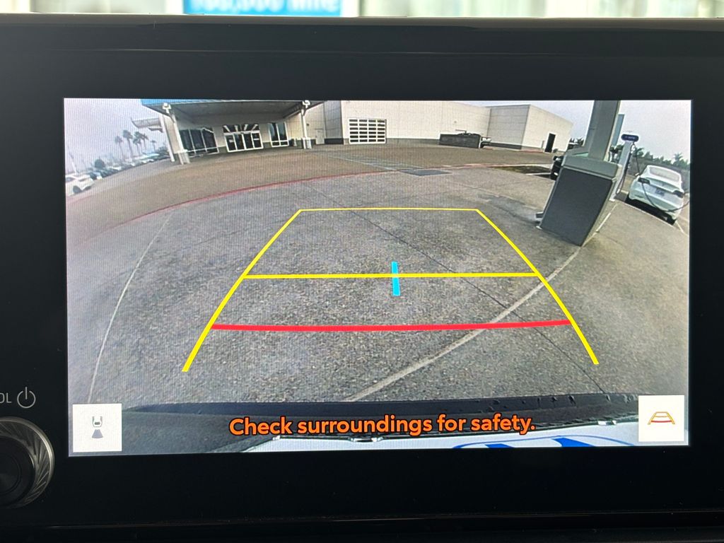 Thumbnail: 2024 Toyota RAV4 - 32