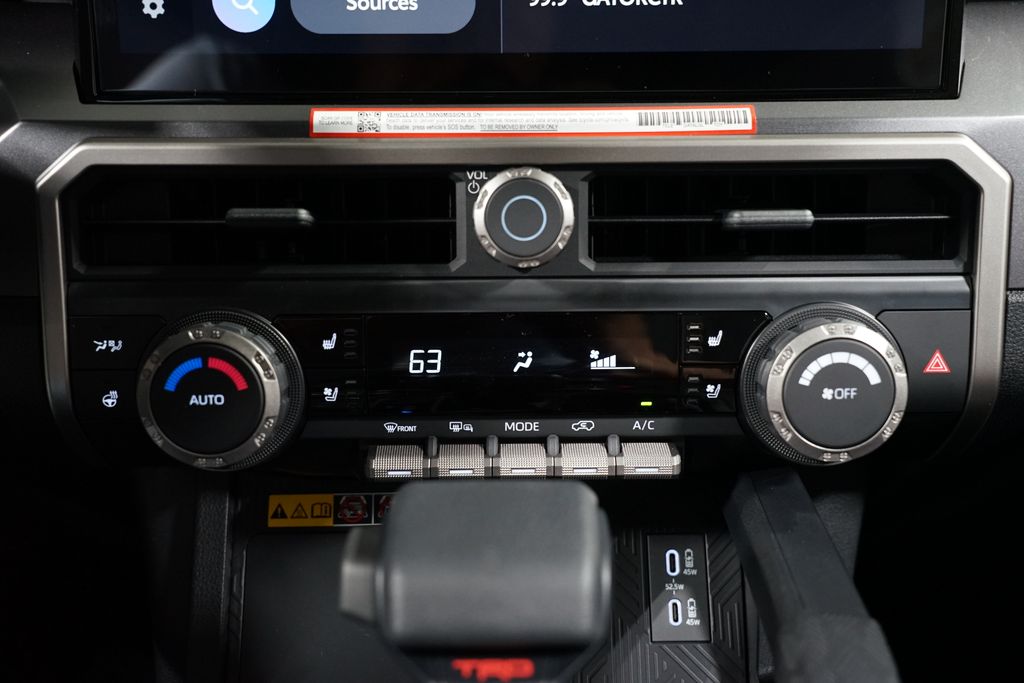 Thumbnail: 2025 Toyota 4Runner - 23