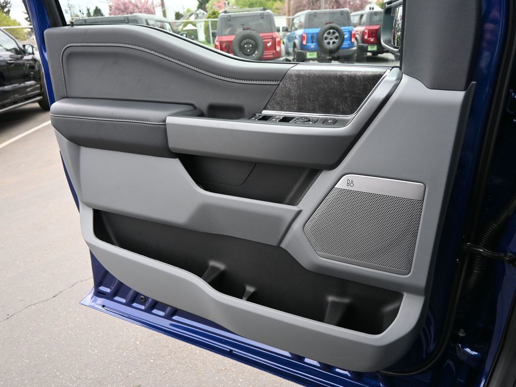 2026 Ford F-350 Super Duty XLT