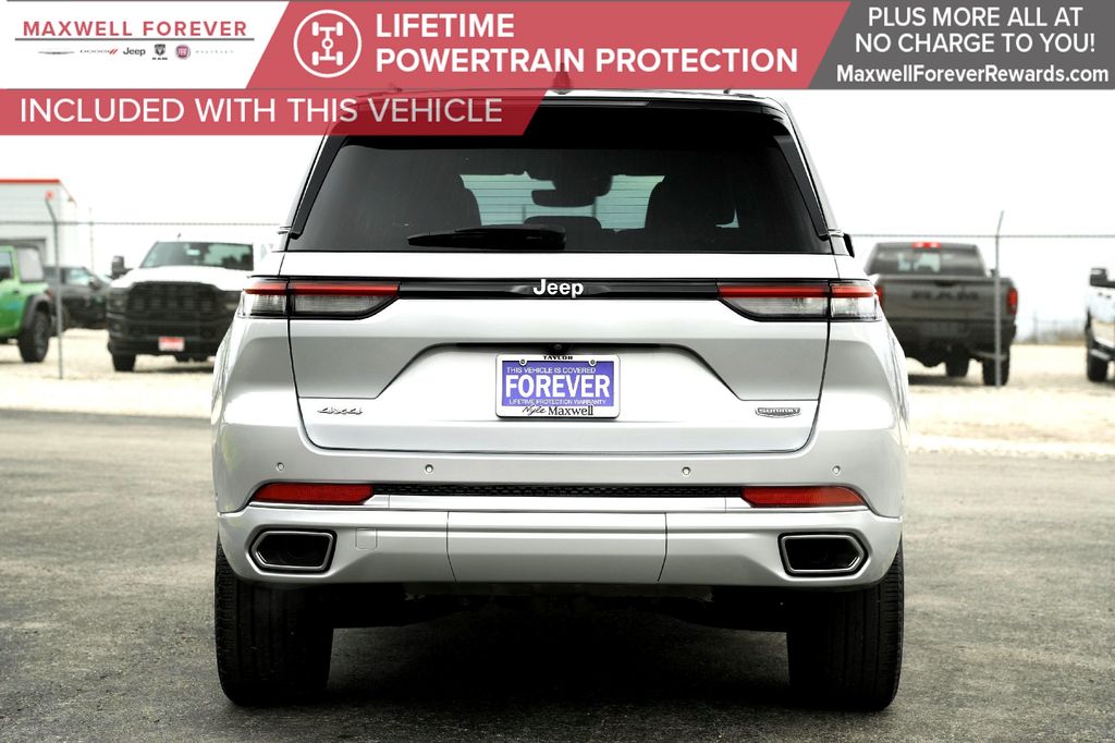 Used Car 2022 Jeep Grand Cherokee  Summit For Sale Under $50,000 In Taylor, Texas