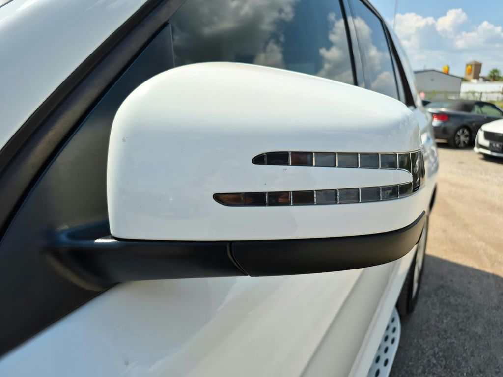 2019 Mercedes-Benz GLE GLE 400 White at Central Houston Nissan