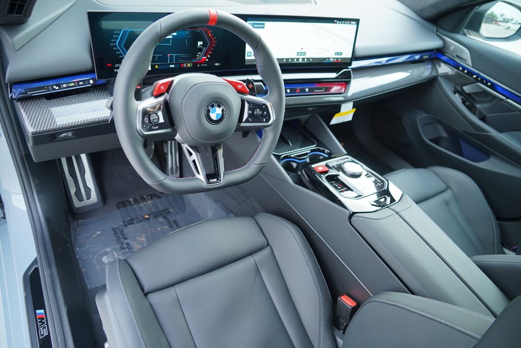 Thumbnail: 2026 BMW M5 - 14