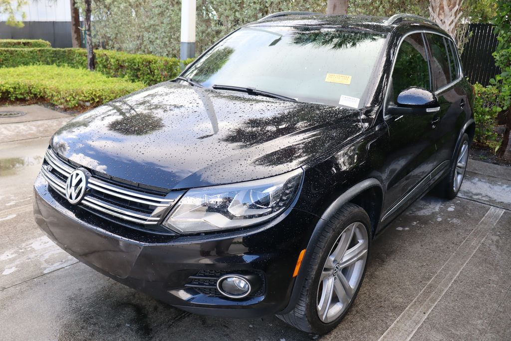 2014 Volkswagen Tiguan R-Line 2