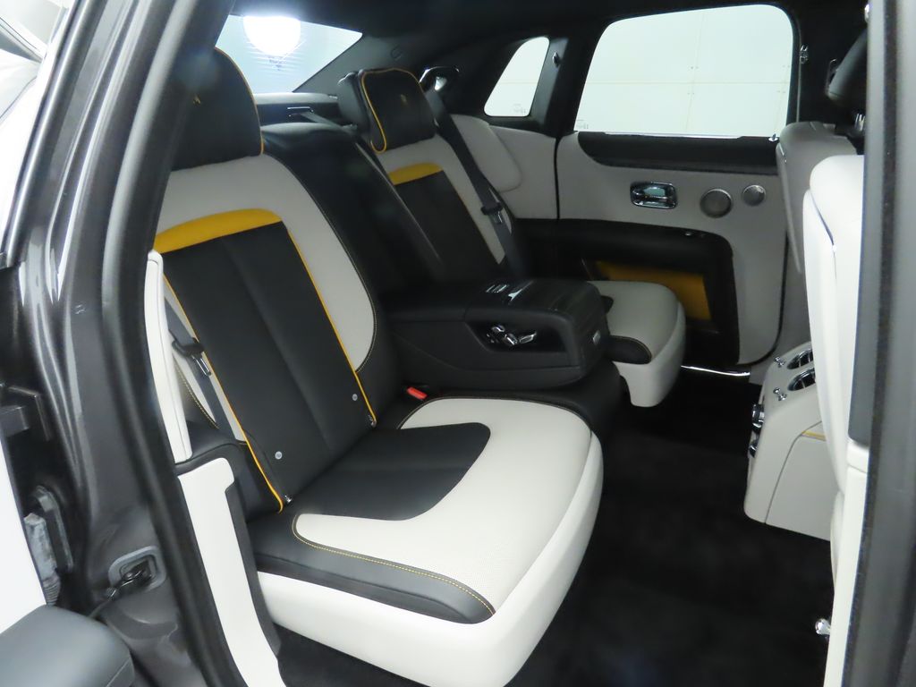 Thumbnail: 2021 Rolls-Royce Ghost - 23