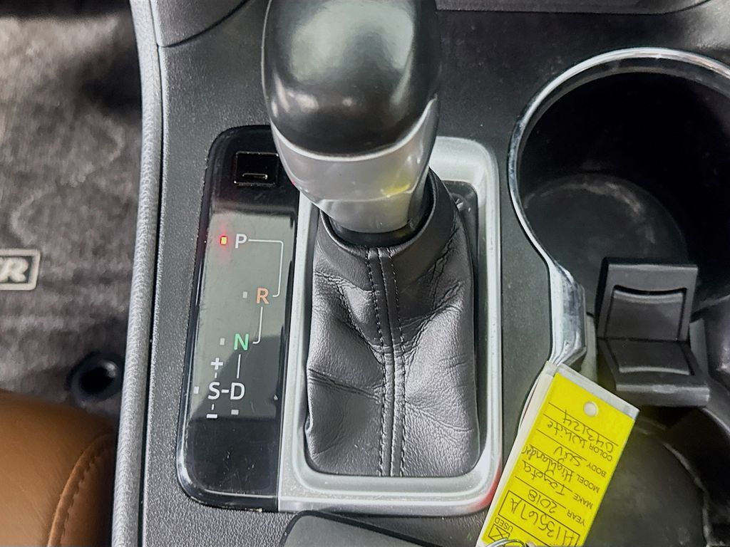 Used Car 2018 Toyota Highlander Hybrid  Limited For Sale Under $25,000 In Austin, Texas