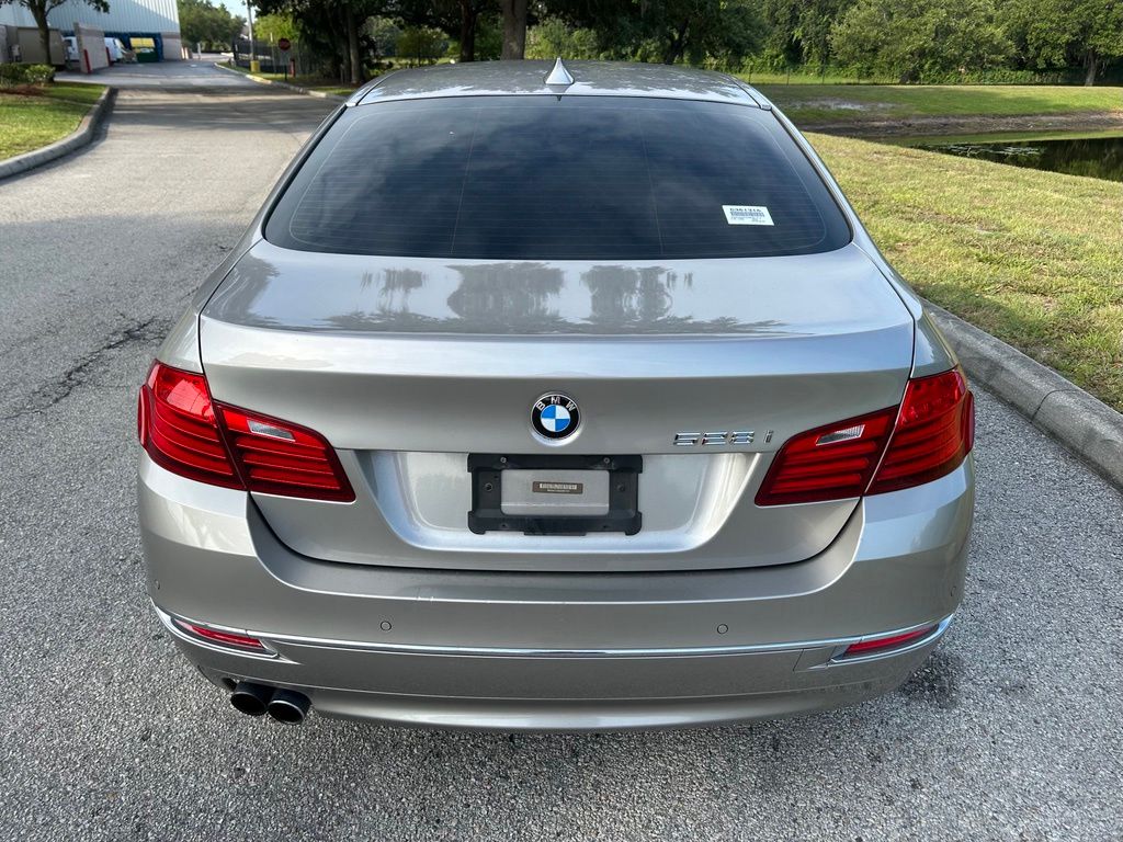 Thumbnail: 2016 BMW 5 Series - 5