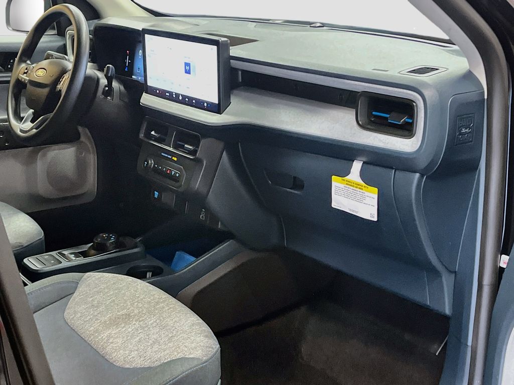 Used 2025 Shadow Black Ford XLT image 26