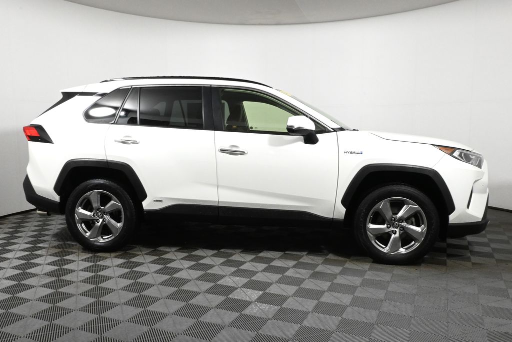 2019 Toyota RAV4 Limited 9