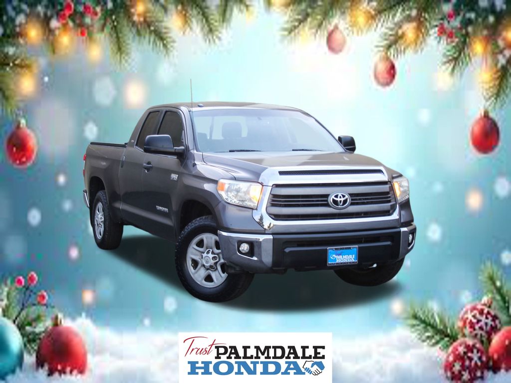 2014 Toyota Tundra SR5's photo