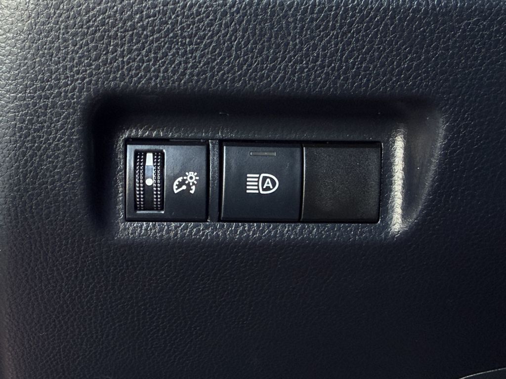 Used 2020 Toyota RAV4 SUV