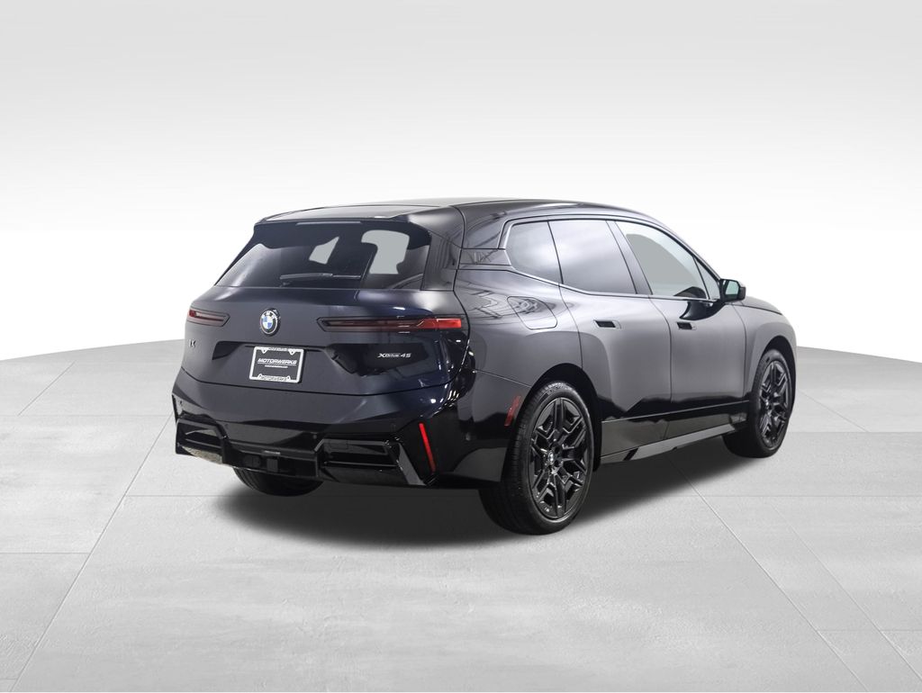 Thumbnail: 2026 BMW iX - 5