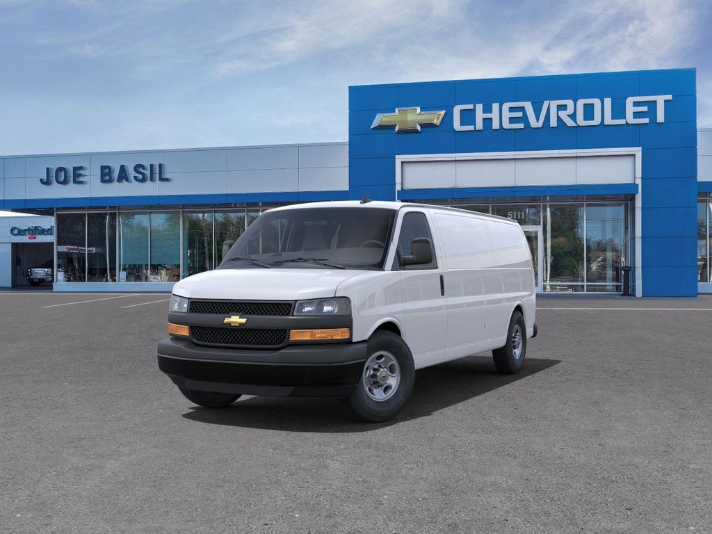 Express Cargo 3500 Extended Wheelbase