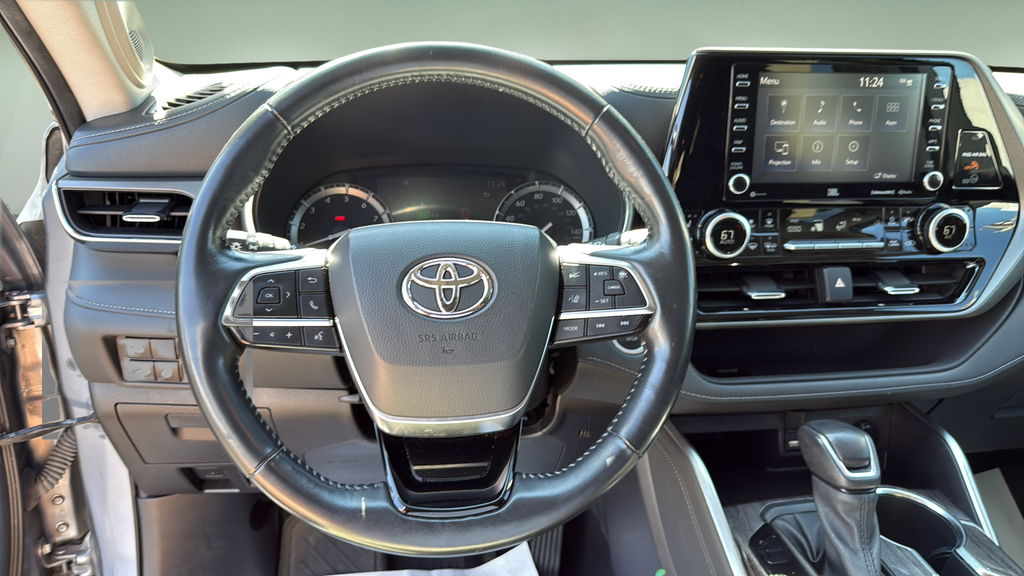 2021 Toyota Highlander Limited  at Bob Ruth Ford