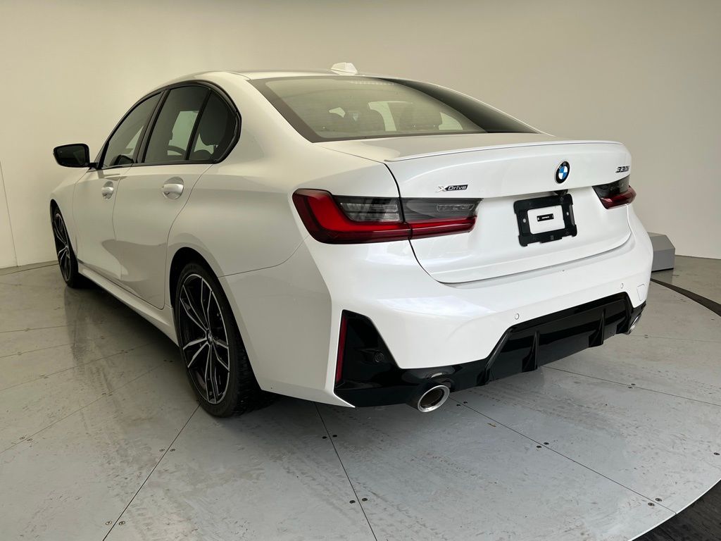 2024 BMW 3 Series 330i xDrive 4