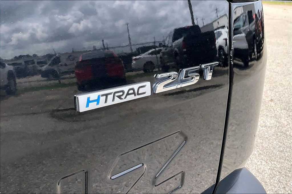 Used 2023 Hyundai Santa Cruz Limited 4D Crew Cab