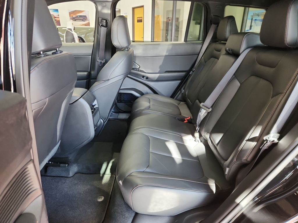 2026 Jeep Cherokee Limited - Photo 24