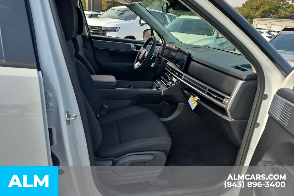 Used 2026 White Hyundai SE image 23