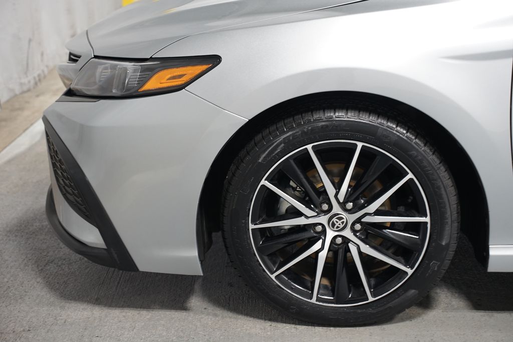 Thumbnail: 2023 Toyota Camry - 5