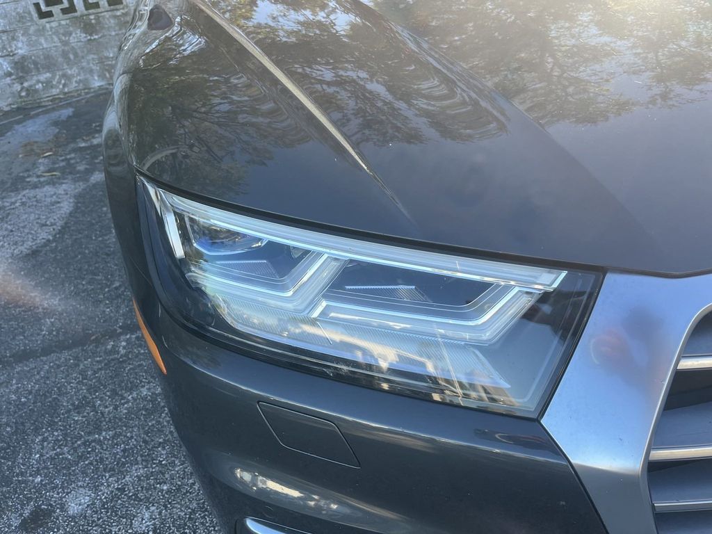 2018 Audi Q5 2.0T Premium Plus 7