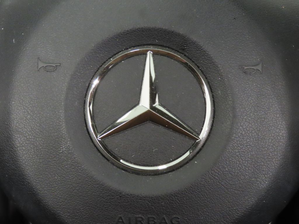 Thumbnail: 2017 Mercedes-Benz CLS - 20