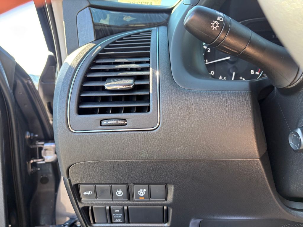 Used Car 2024 Infiniti Qx80  Luxe For Sale Under $50,000 In Austin, Texas