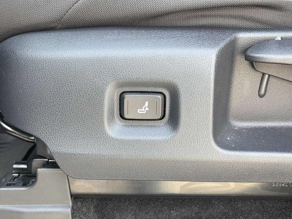 Used 2025 Toyota Tacoma Truck