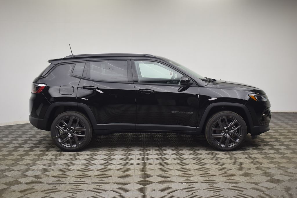 new 2026 Jeep Compass car, priced at $30,632
